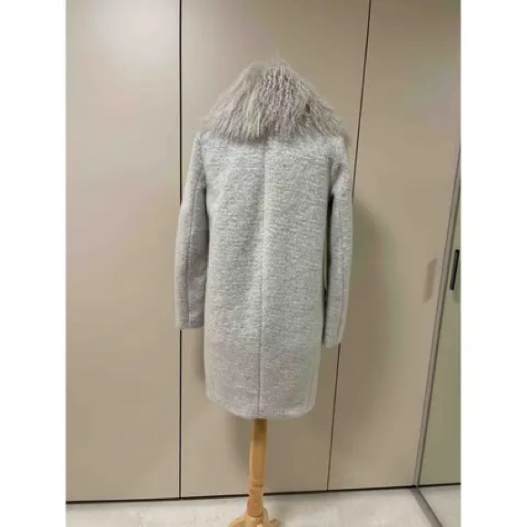 ELIZABETH & JAMES Genuine Fur Collar Oversized Coat Light Grey Size M Like New! - Picture 2 of 7